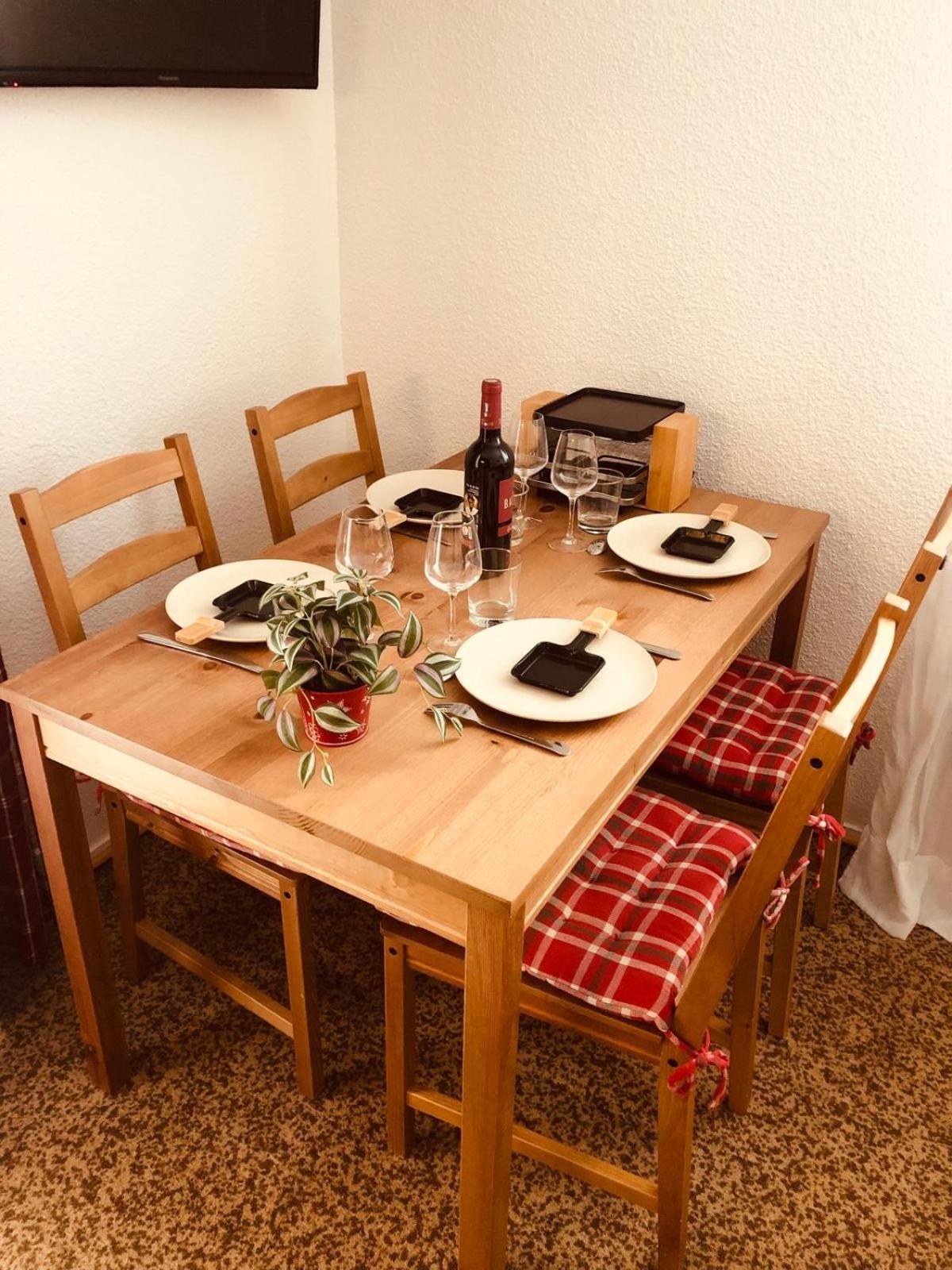 Appartement Studio Fondue chocolat 100m des pistes Wifi Bernex Extérieur photo